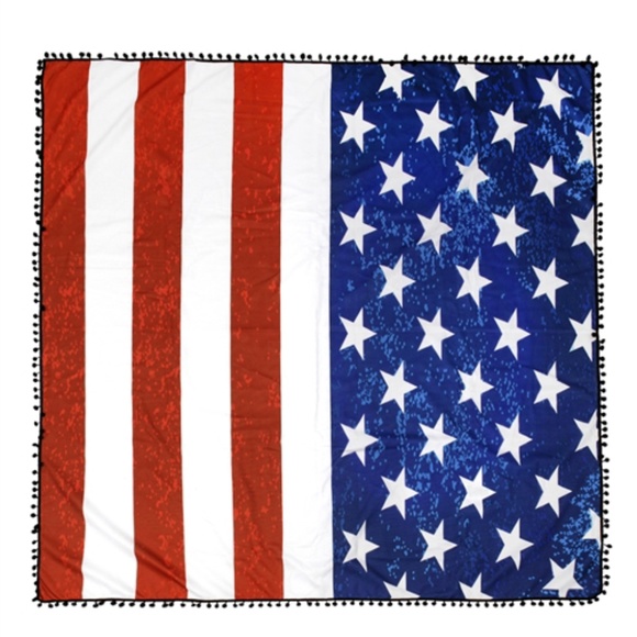 Trend Setter Diva Boutique Other - Beach towel Blanket American Flag print
